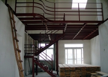现代钢结构楼梯